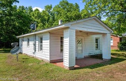 2005 Tower Hill Road, Kinston, NC 28501