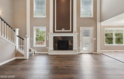 1601 S Outer Road, Joplin, MO 64804
