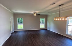 213 Wellington Way, Headland, AL 36345