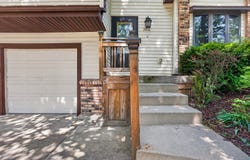 2910 Wellington Way, Bloomington, IL 61704