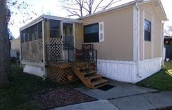 206 Viola Drive, FREEPORT, IL 61032