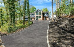 40 Friendly Road, Smithtown, NY 11787