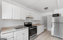 559 E COMLY Street, PHILADELPHIA, PA 19120