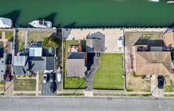 300 East Drive, Copiague, NY 11726
