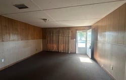 1204 S Center St, Lonoke, AR 72086