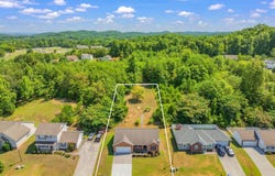 518 Drakewood Rd, Knoxville, TN 37924