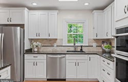392 STONEHOUSE DR, SEVERNA PARK, MD 21146