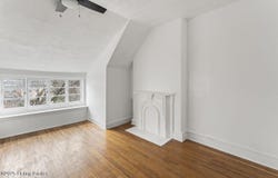 1466 Saint James Ct, Louisville, KY 40208