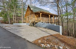147 Tolliver Tr, Townsend, TN 37882