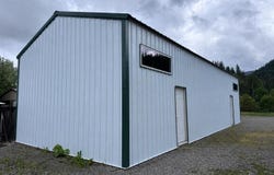 706 B St, Pinehurst, ID 83850