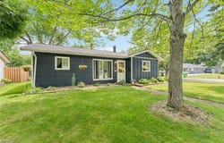 402 Hazel Drive, Berea, OH 44017