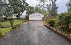 740 S Hoosier Avenue, Evansville, IN 47715-4146