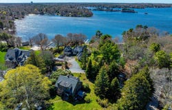 58 Loomis Lane, Centerville, MA 02632