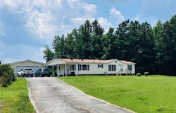 6122 Flat Rock Road, Alberta, VA 23821