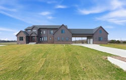 243 Thurston Ln, Derby, KS 67037-4083