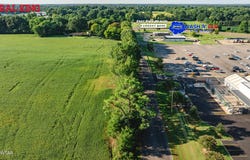 137 Courtright Road, Martin, TN 38237