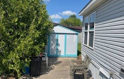 59569 Susan Ln E, New Haven, MI 48048