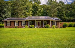 1285 Hudson Valley Drive, South Charleston, WV 25309