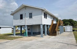 1065 Peach Ln, Okeechobee, FL 34974