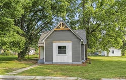 410 E 11Th Street, Auburn, IN 46706-2414