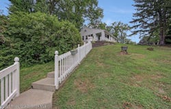 506 Glenburn Road, Clarks Green, PA 18411