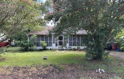 821 W 9th Street, Bonham, TX 75418