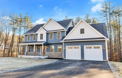 17-4-28 Boiling Kettle Way, Bedford, NH 03110