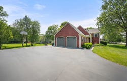 726 Parkside Drive, Sycamore, IL 60178
