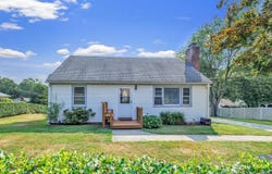 8 Fox Hill Terrace, Ansonia, CT 06401