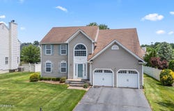 57 High Pointe Way, Matawan, NJ 07747
