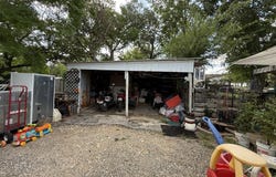 852 Tivy St, Kerrville, TX 78028
