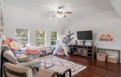 5421 Korth Dr, Austin, TX 78749