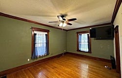 612 9th St., Springfield, SD 57062