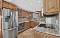 711 NE Harbour Terrace, Boca Raton, FL 33431