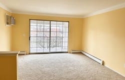 22039 E 11 Mile Road, Saint Clair Shores, MI 48081