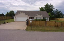 2929 Hatties LN, Ozark, AR 72949