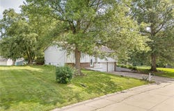1041 Debbie Lane, Maryville, MO 64468