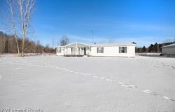4038 Catlin Road, Columbiaville Vlg, MI 48421