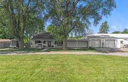 23151 207th Street, Tonganoxie, KS 66086