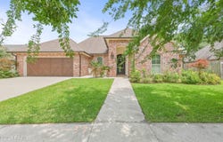 106 Diamond Creek Drive, Broussard, LA 70518