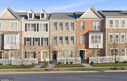 7206 WOOD MEADOW Way, LANHAM, MD 20706