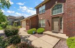 7383 Emerson Court, Schererville, IN 46375