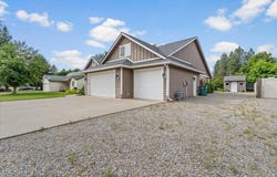 527 E Dana Ct, Hayden, ID 83835