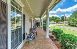 350 Edgewood Crossing, Brandon, MS 39042