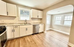 310 W Meyer Ave, Neshannock Twp, PA 16105