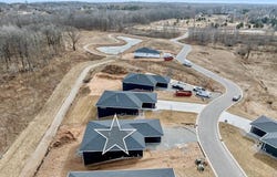 4001 ANTWERP Avenue, HOWARD, WI 54313-7518