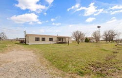 375 Pilgrim Lane, Mineral Wells, TX 76067