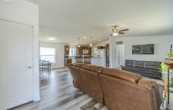 1415 S BERTELSEN RD, Eugene, OR 97402