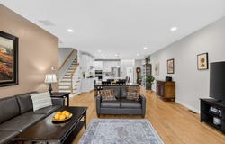87 Shannon Way, Upton, MA 01568