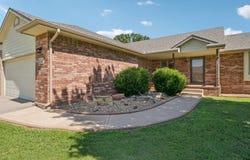 31028 W Bergkamp Dr, Garden Plain, KS 67050